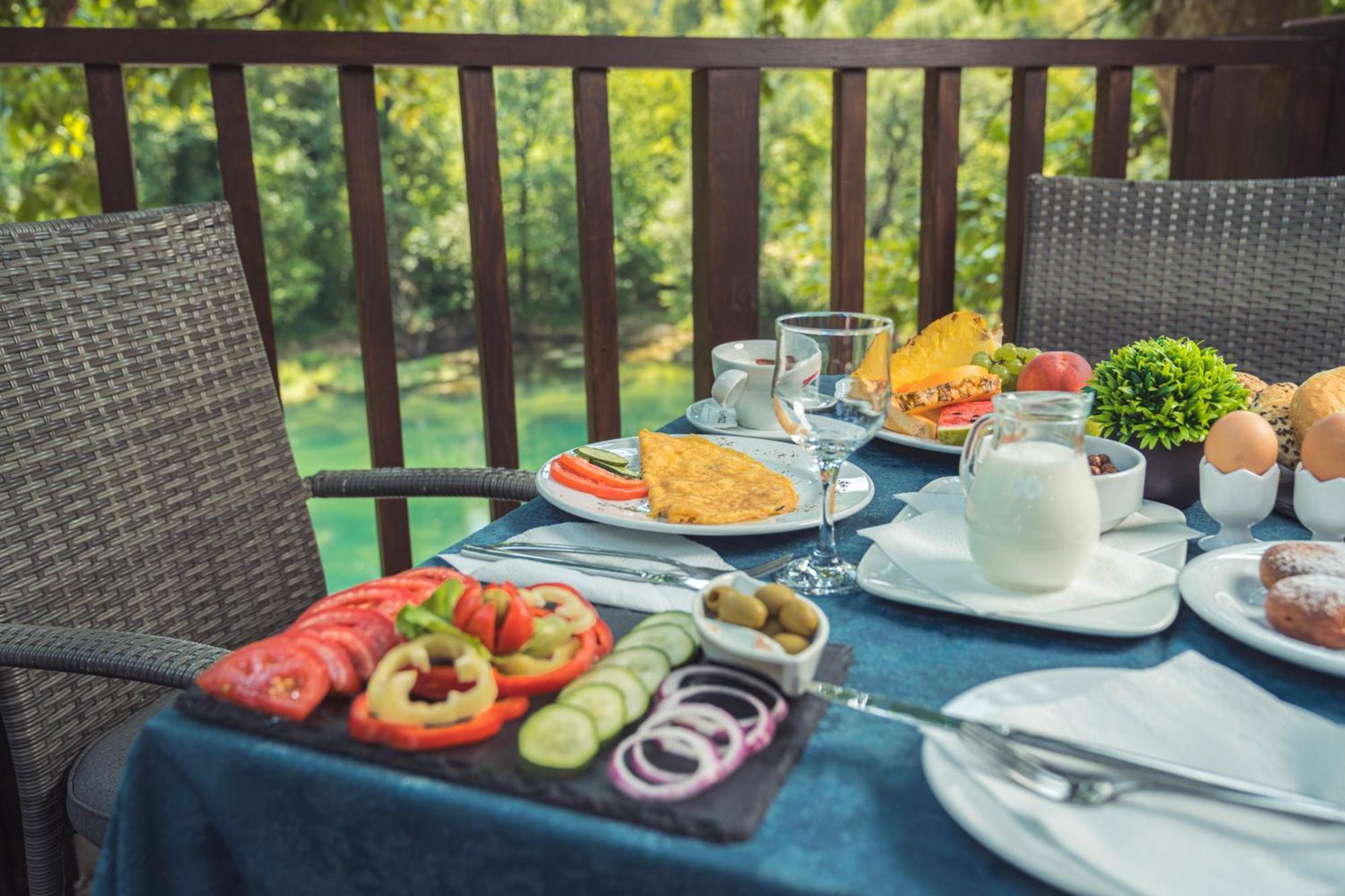 Hotel Tazz - River Front Oasis Collection Bihać Eksteriør bilde