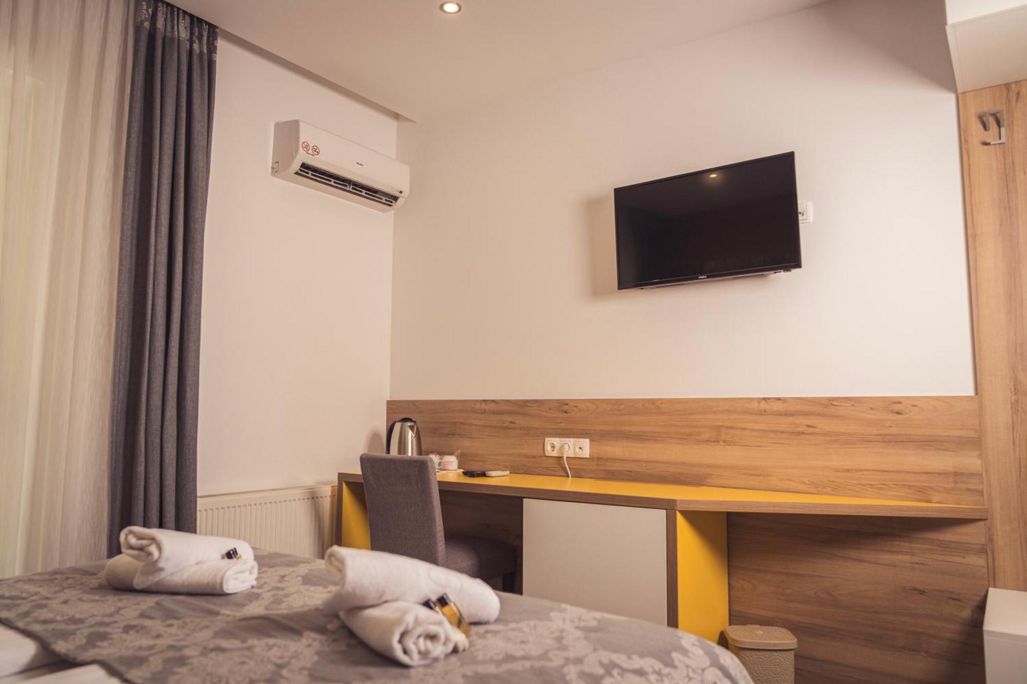 Hotel Tazz - River Front Oasis Collection Bihać Eksteriør bilde
