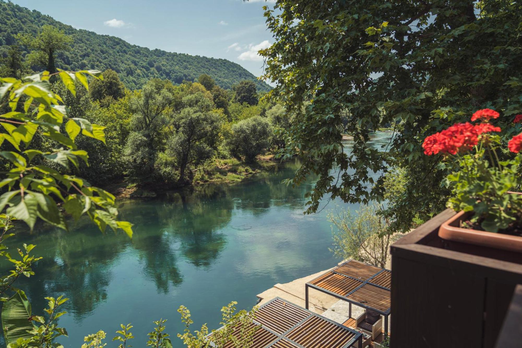 Hotel Tazz - River Front Oasis Collection Bihać Eksteriør bilde