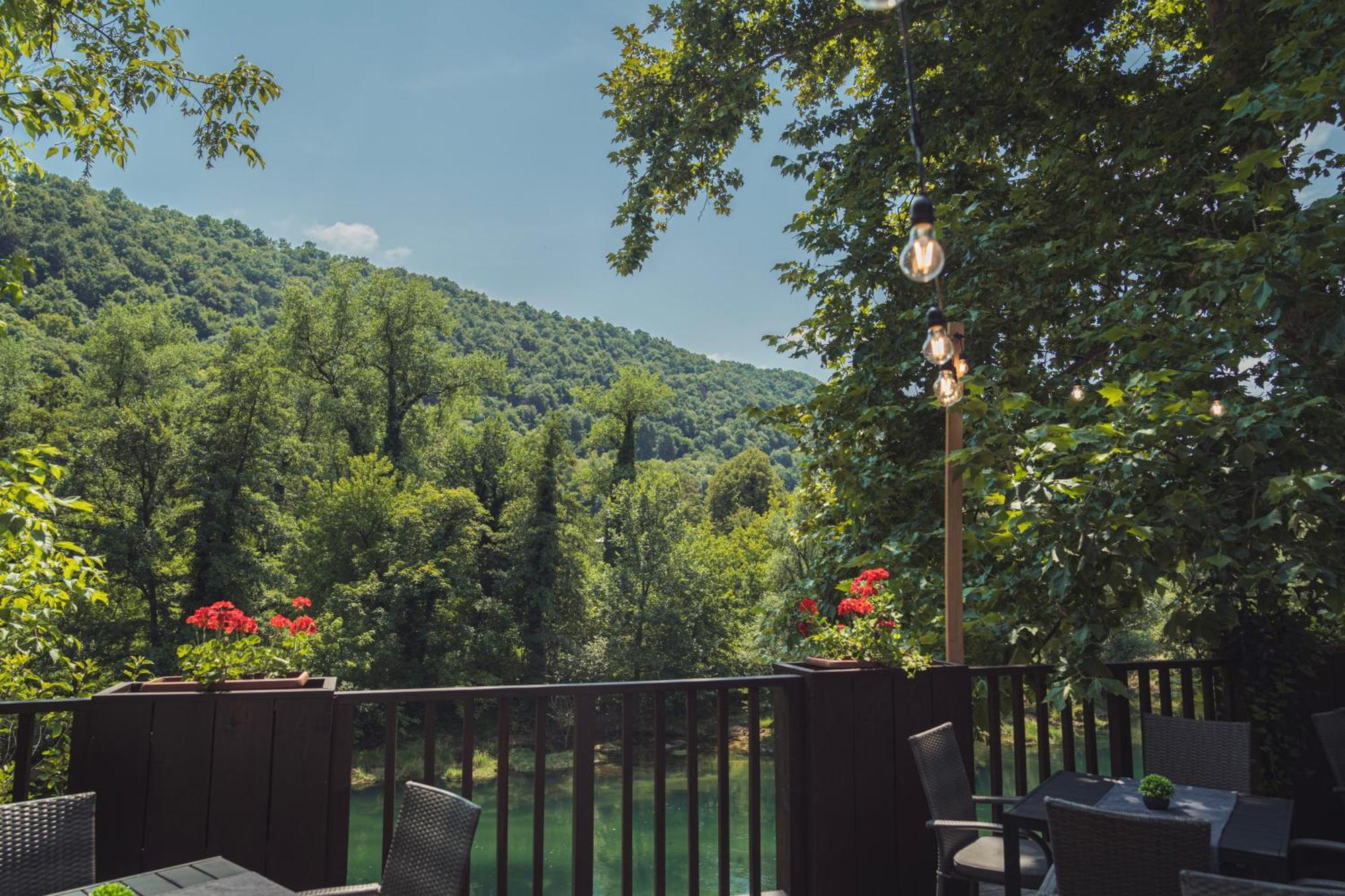 Hotel Tazz - River Front Oasis Collection Bihać Eksteriør bilde